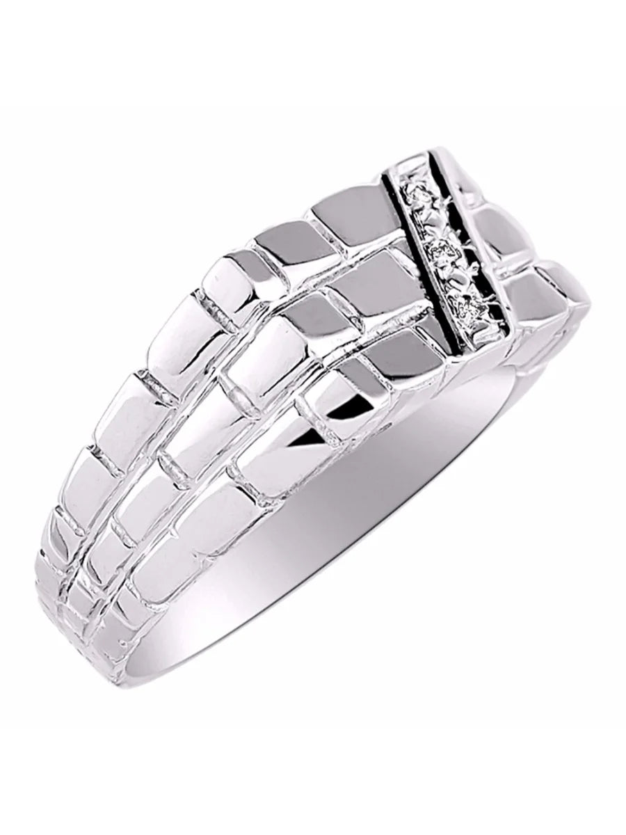 Sterling Silver Ring with Genuine Diamonds Q1873