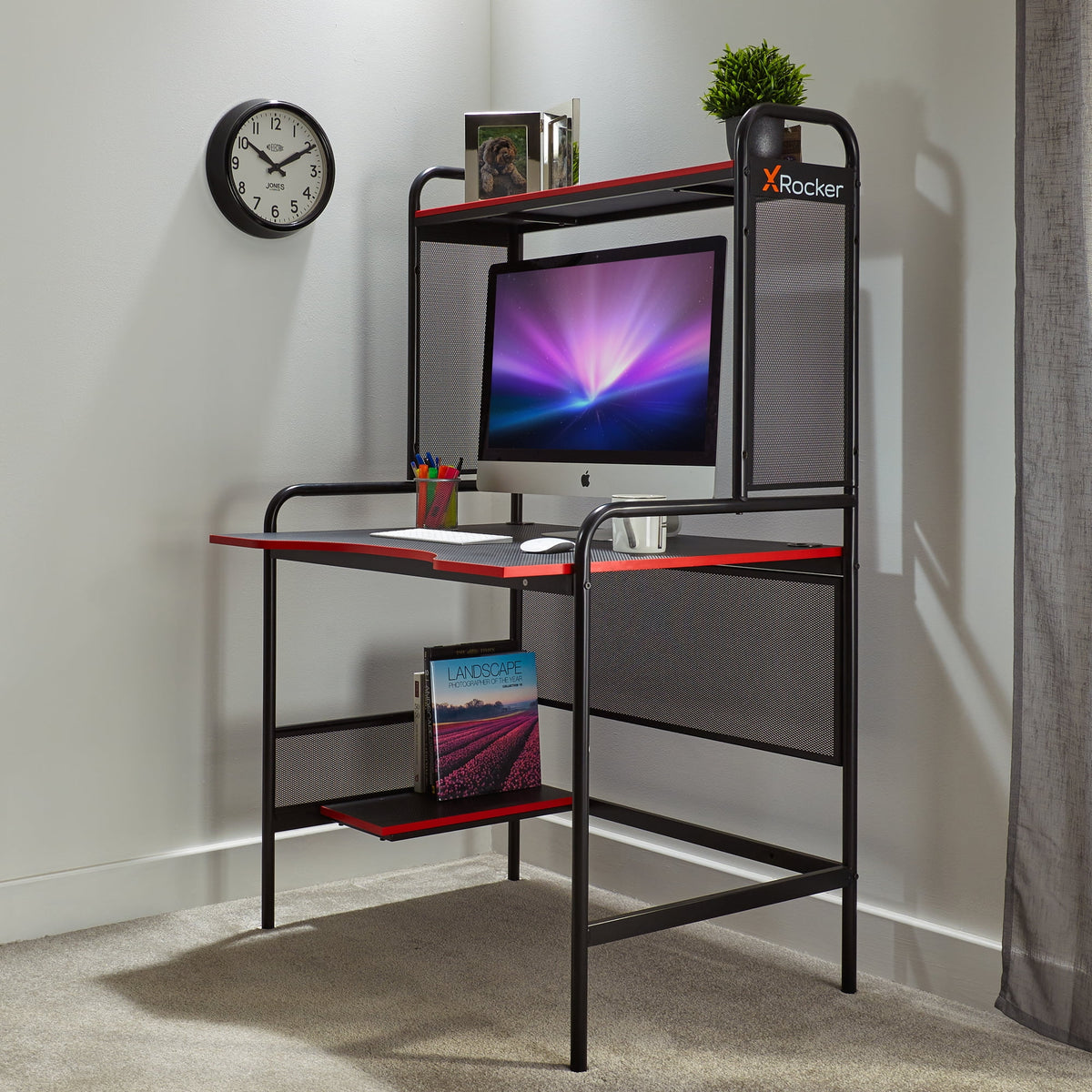 Black/Red Gaming Desk Q942855