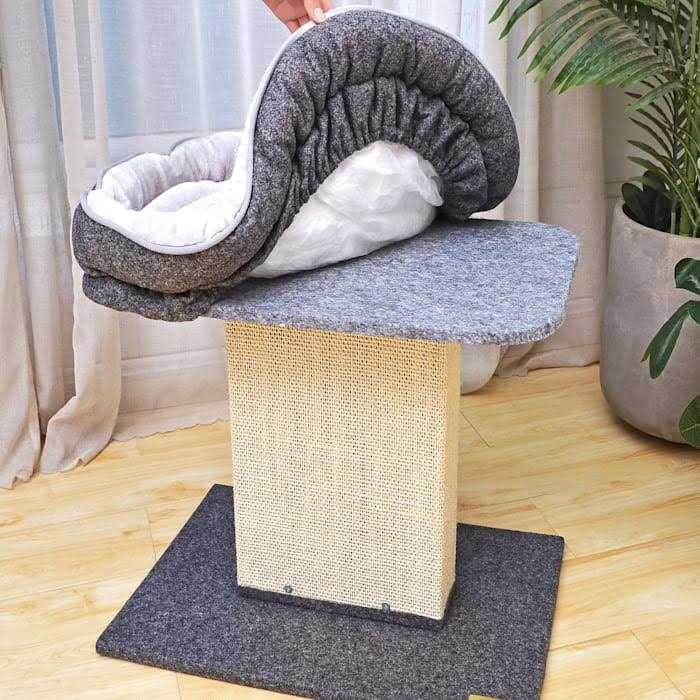 Cat Bed with Sisal Scratching Post J162