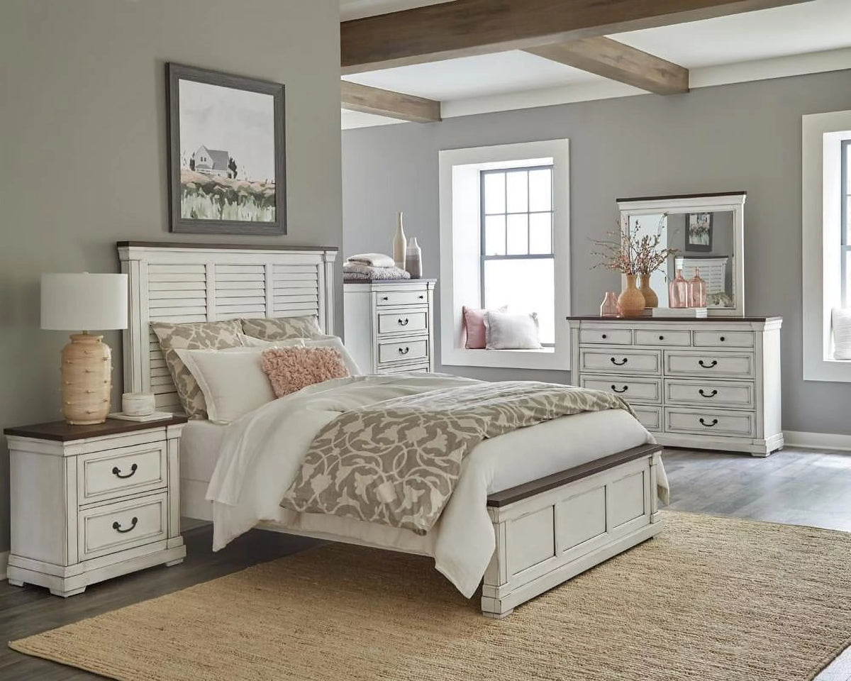 Queen Panel Bed White C286