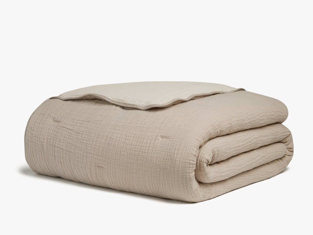 Twin/Twin XL Cotton Quilt in Natural/Ivory E3143