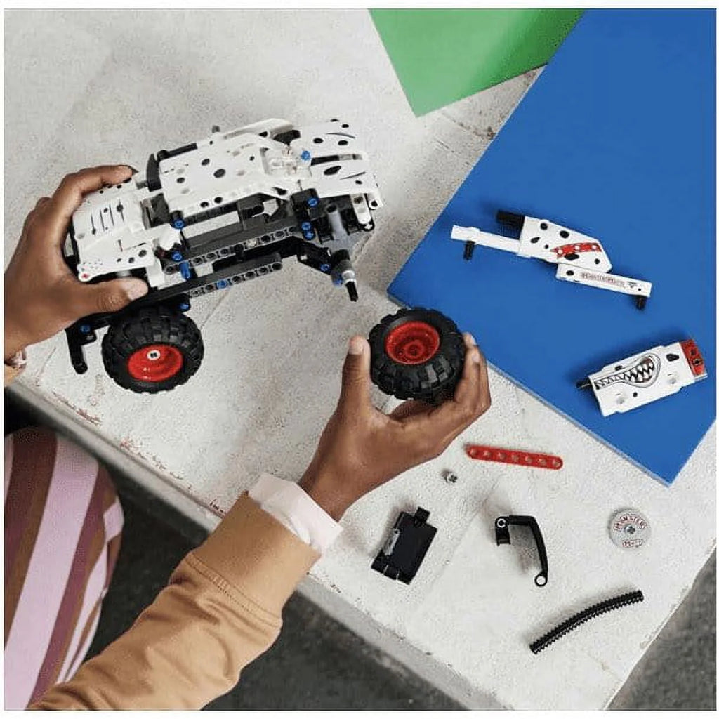 Monster Jam Monster Mutt Dalmatian L83220